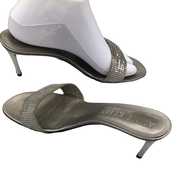 Anne Klein Silver Metal Mesh open Toe Heels SIze 8.5 With Matching Purse - Picture 3 of 12